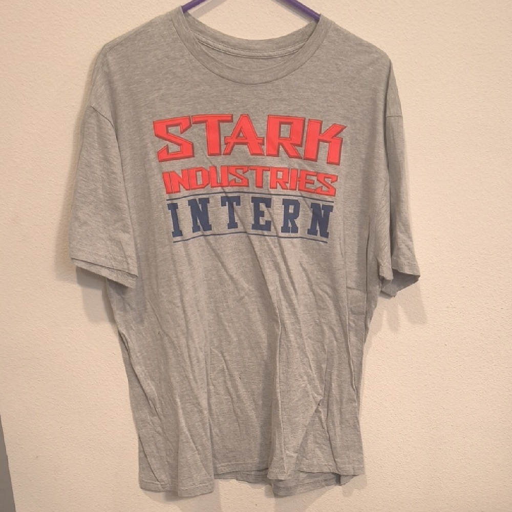 Marvel Stark Industries Intern Short Sleeve Tee - Gray with Red & Blue Print XL
